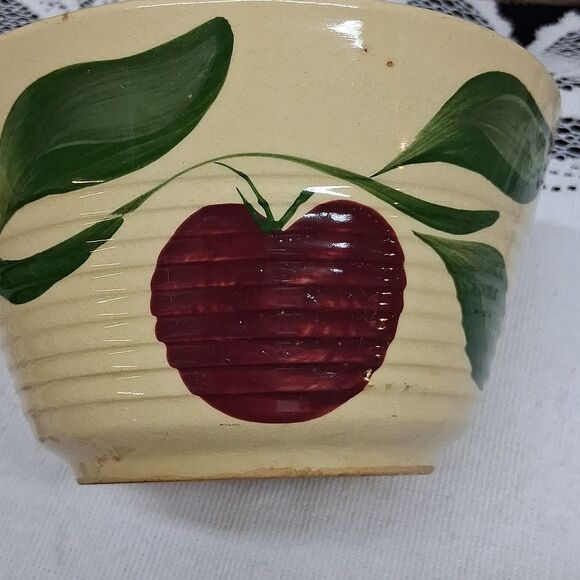 Watt Oven Ware #6 & #7 Mixing Bowl 3 Leaf Apple Hull, Iowa - Picture 4 of 14